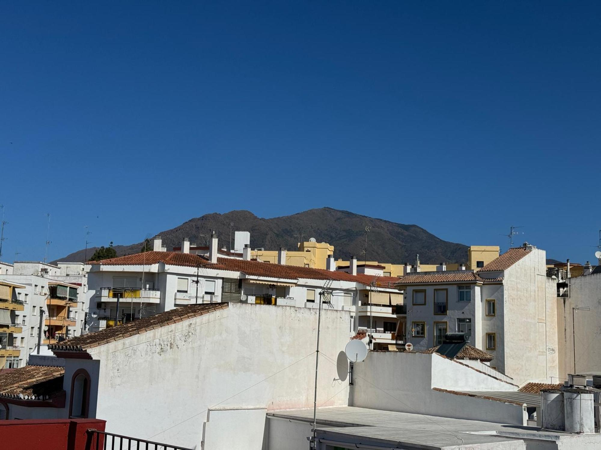 Encantadora Casa En El Corazon De Estepona Bagian luar foto