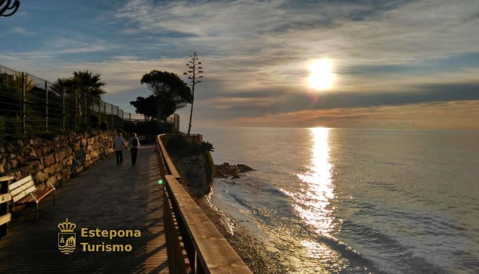 Encantadora Casa En El Corazon De Estepona Bagian luar foto