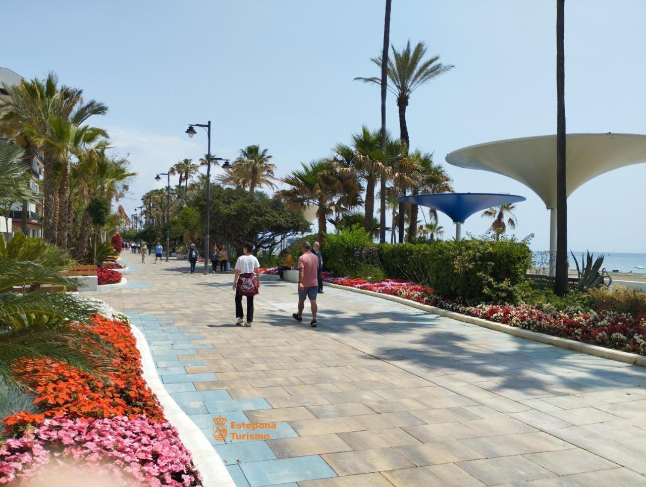 Encantadora Casa En El Corazon De Estepona Bagian luar foto